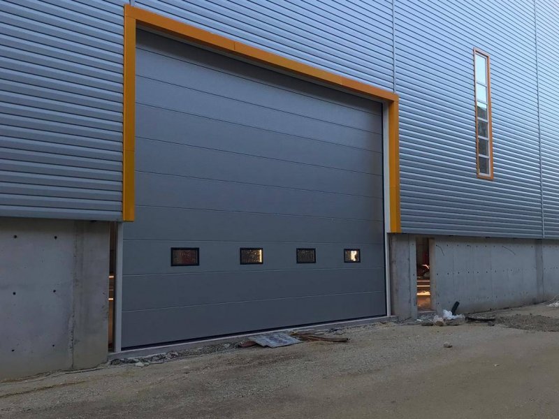 Endüstriyel Kapı Sistemleri